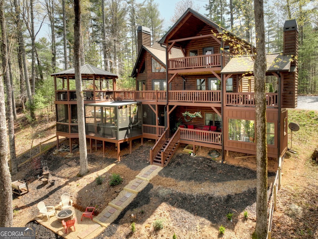 302 Indian Ridge Road