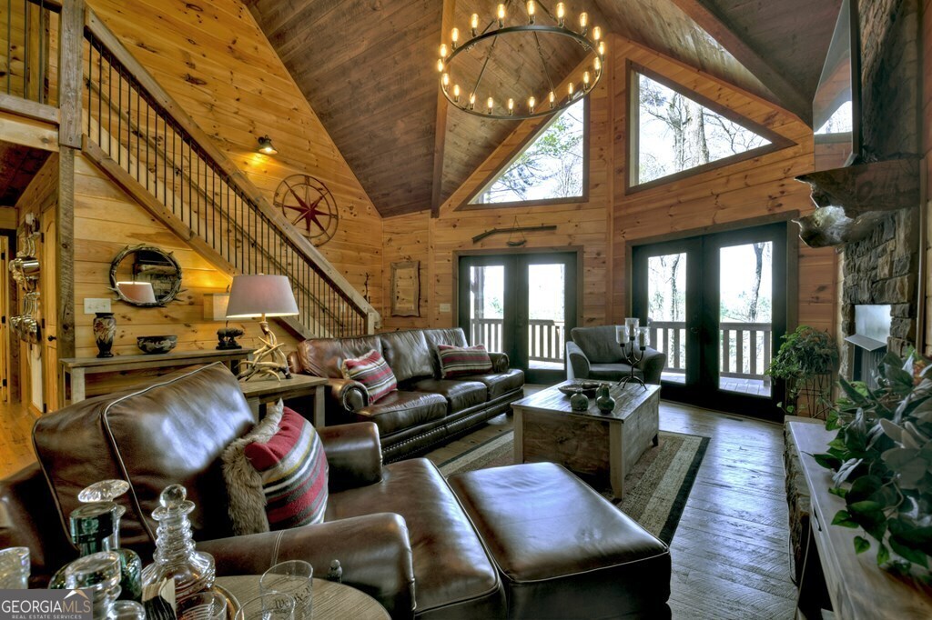 302 Indian Ridge Road