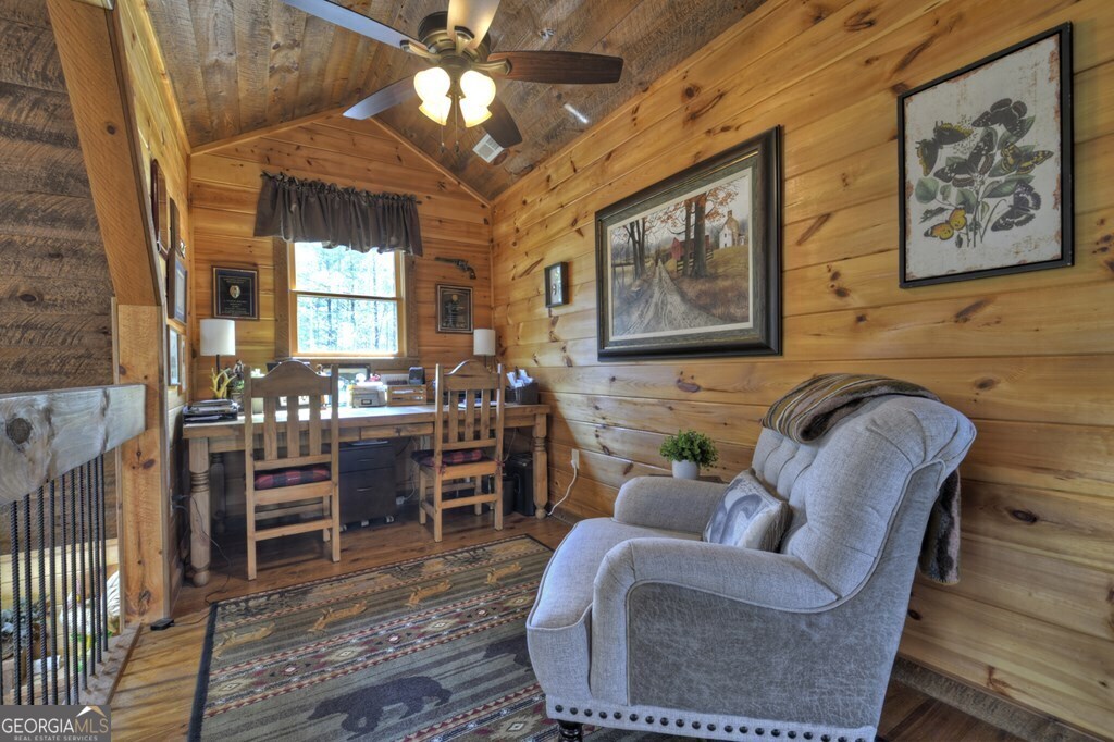 302 Indian Ridge Road