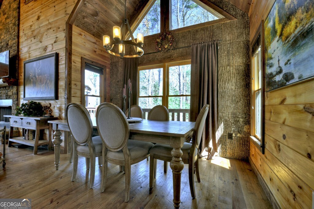 302 Indian Ridge Road