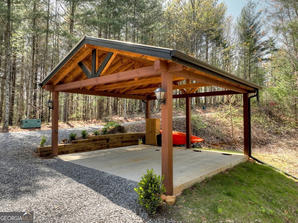 302 Indian Ridge Road