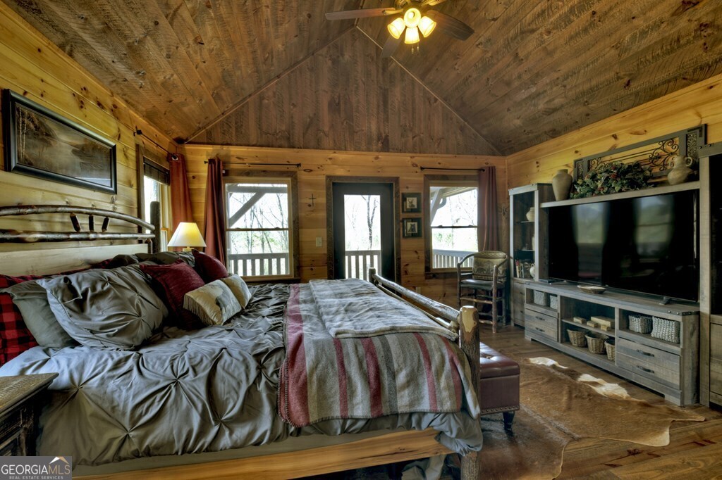 302 Indian Ridge Road