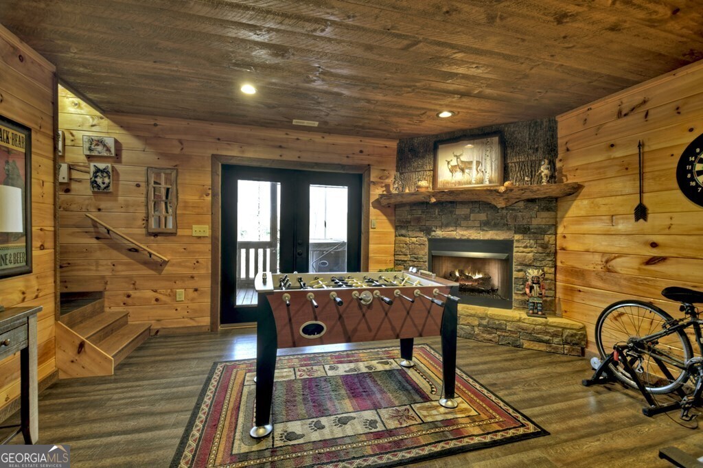 302 Indian Ridge Road