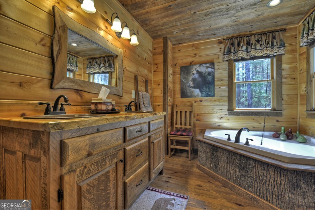 302 Indian Ridge Road