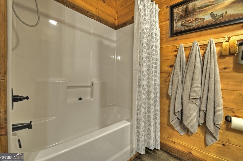 302 Indian Ridge Road