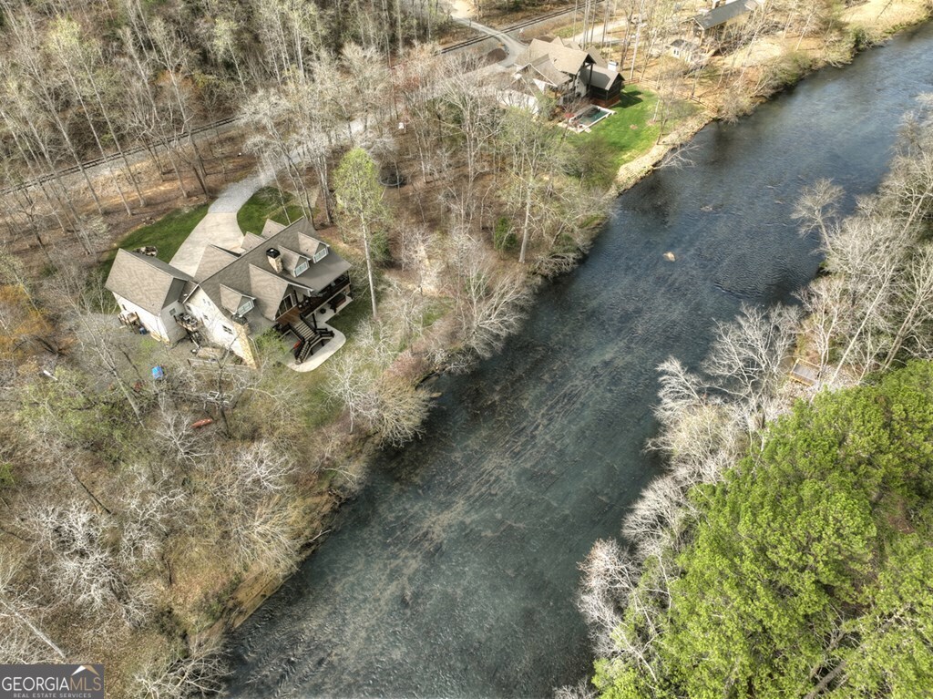448 Riverbend Manor
