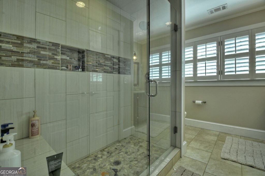 448 Riverbend Manor