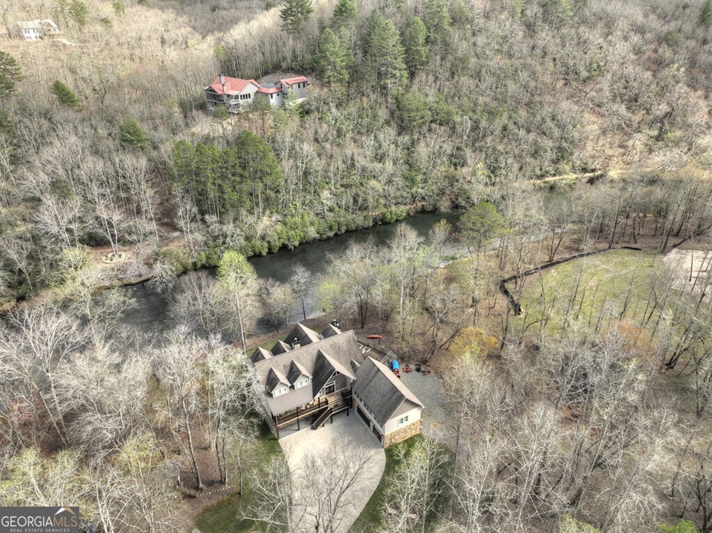 448 Riverbend Manor