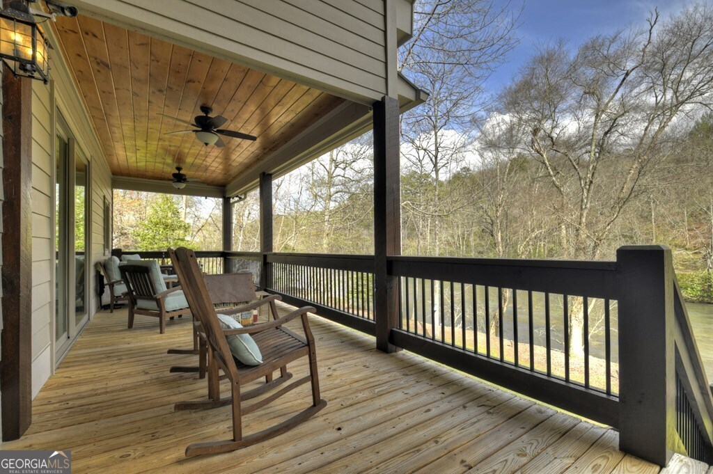 448 Riverbend Manor