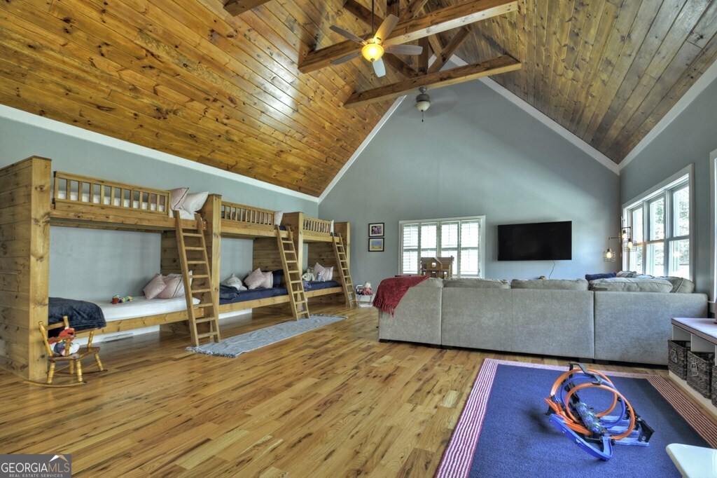 448 Riverbend Manor