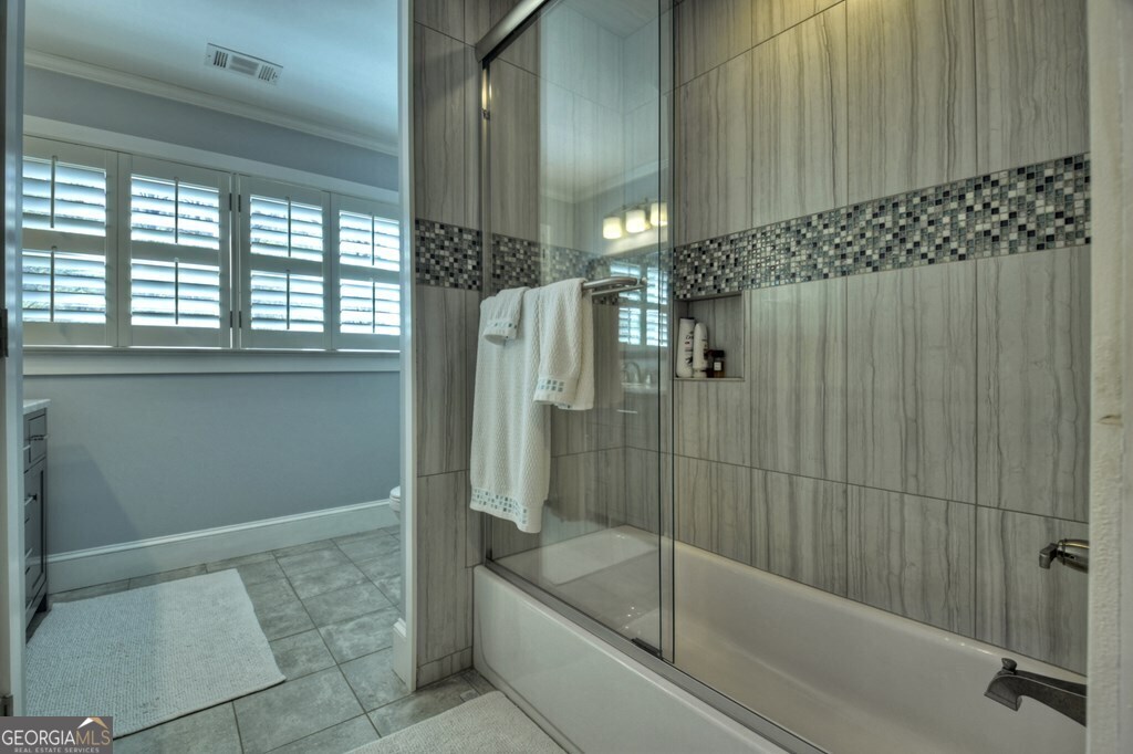 448 Riverbend Manor