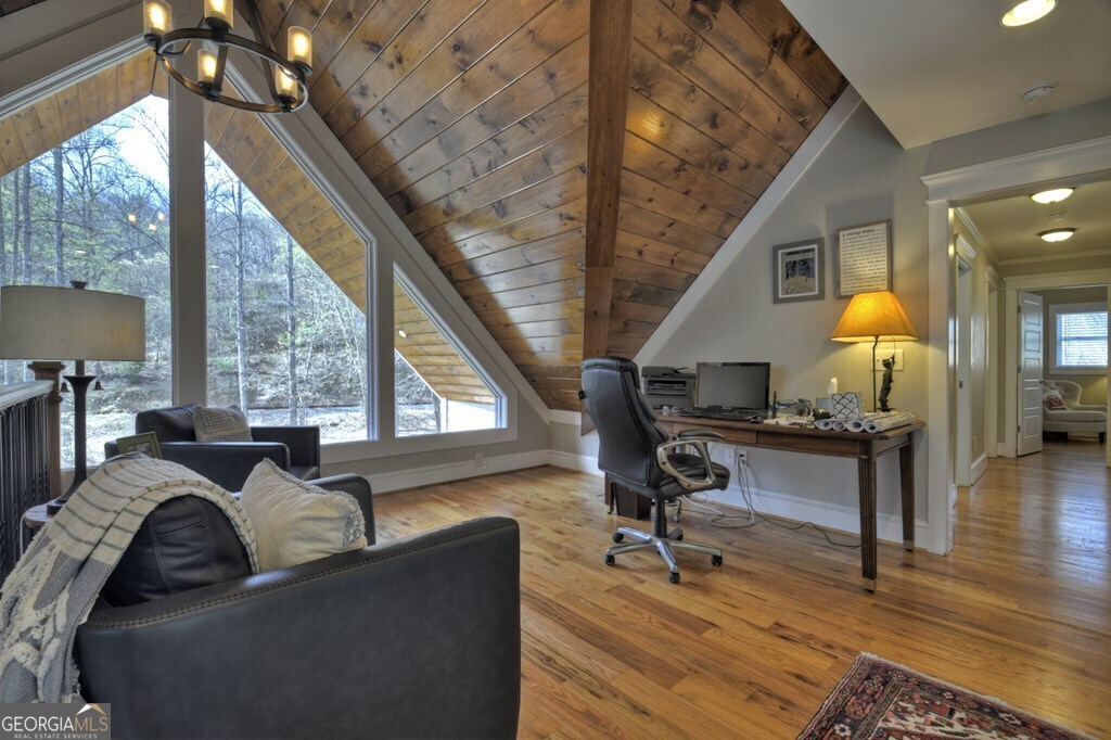448 Riverbend Manor