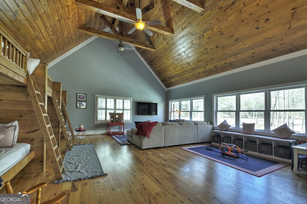 448 Riverbend Manor