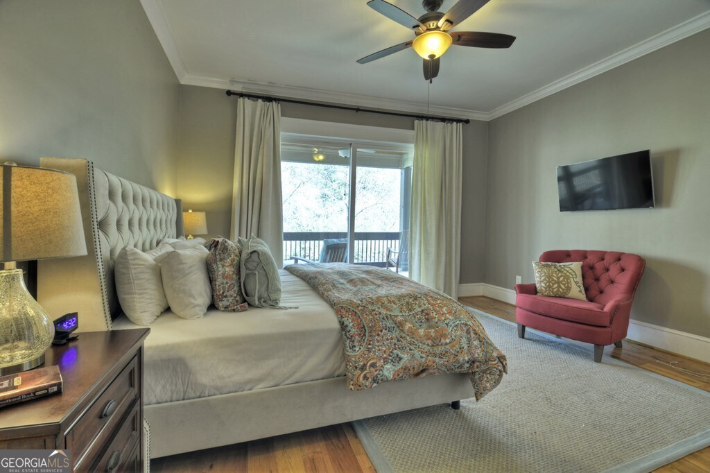 448 Riverbend Manor