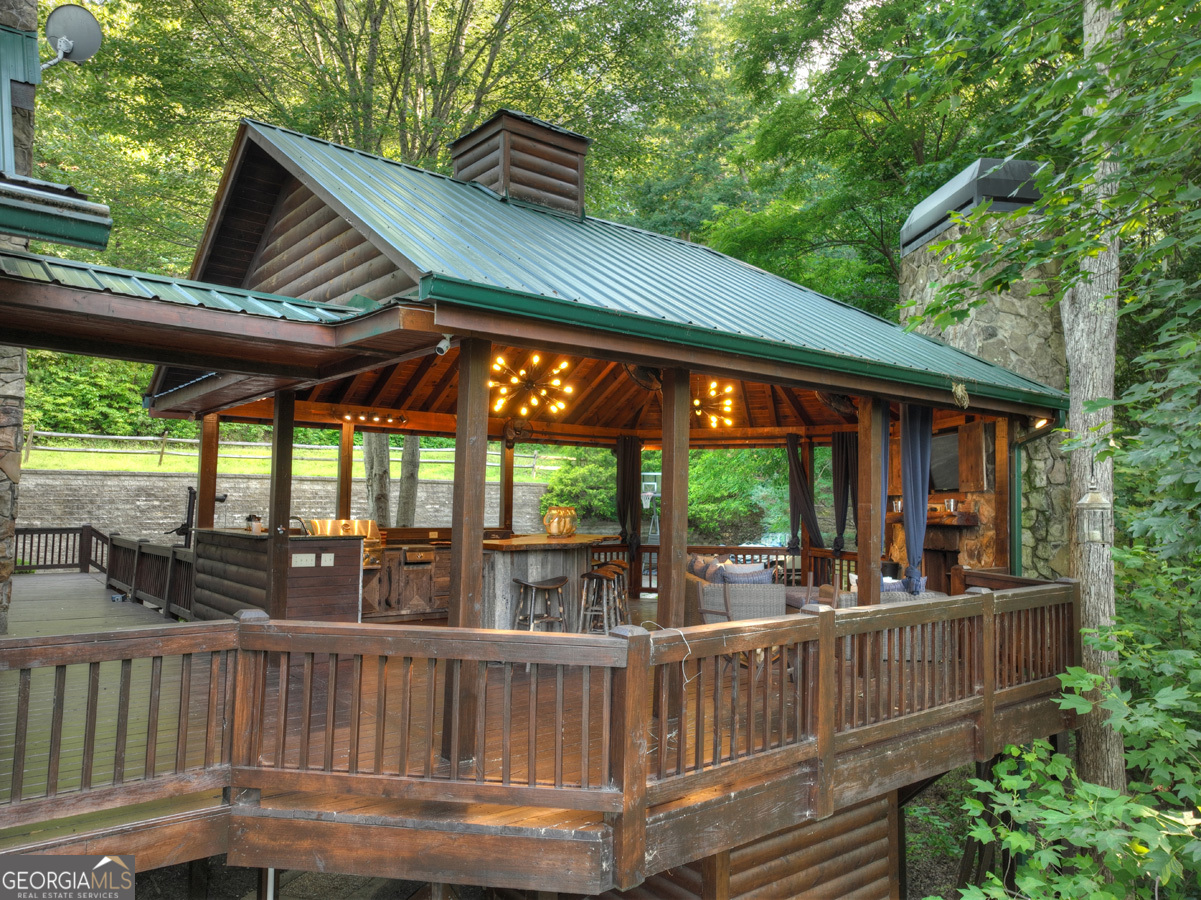 1820 Shady Falls Road