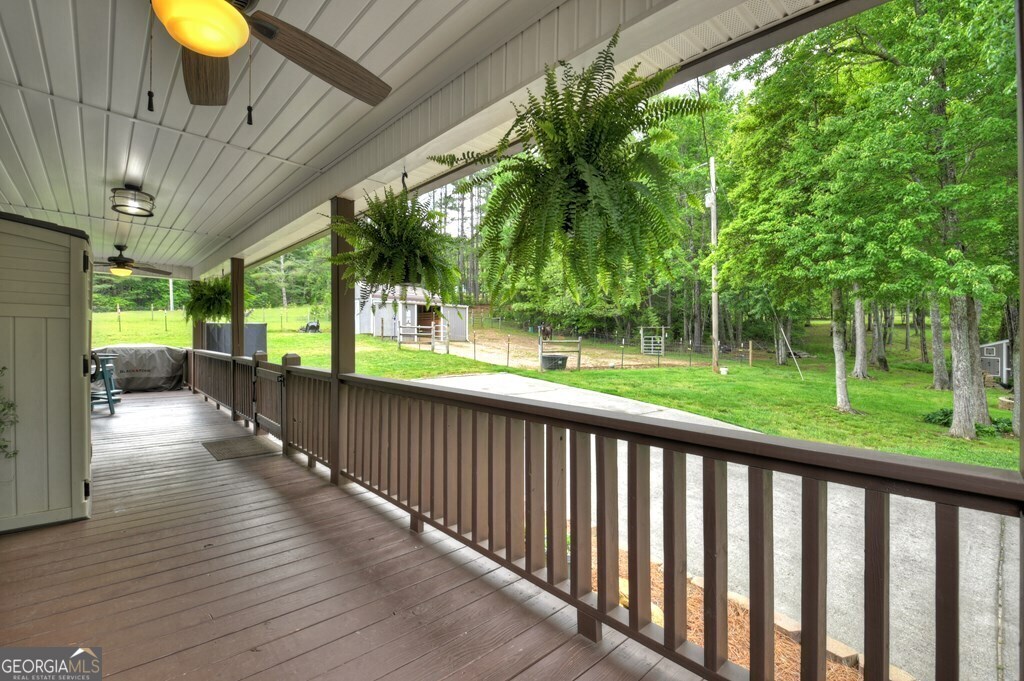 1956 Devils Den Road