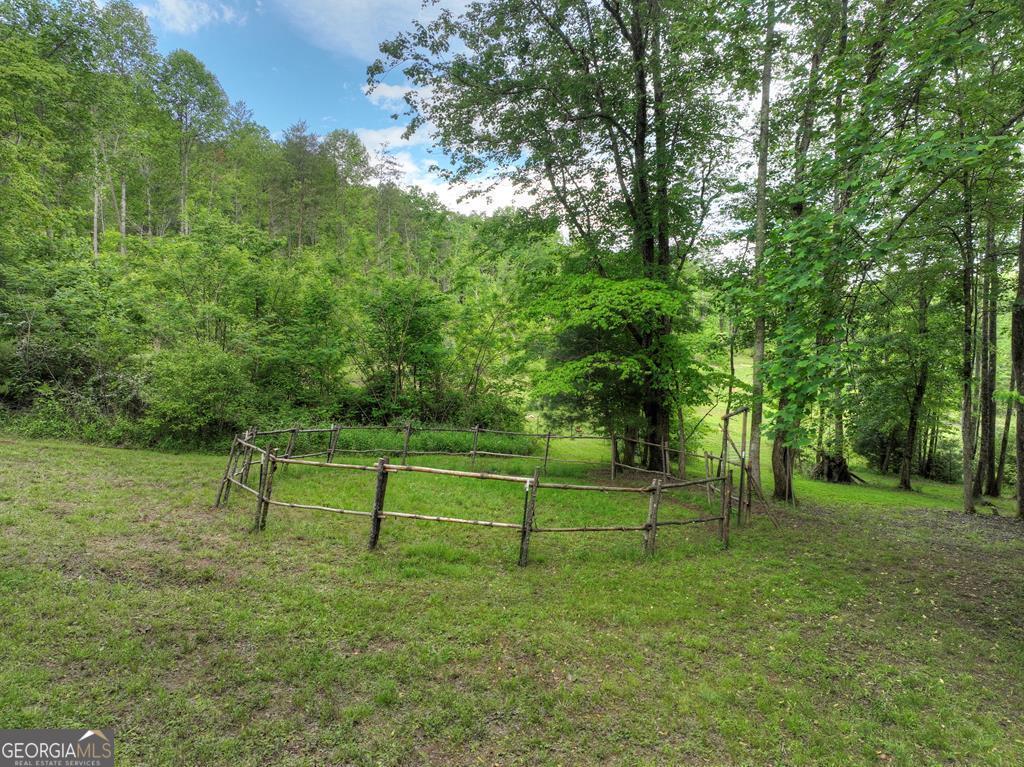 1956 Devils Den Road