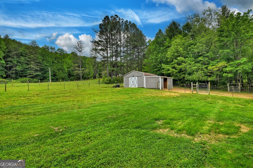 1956 Devils Den Road