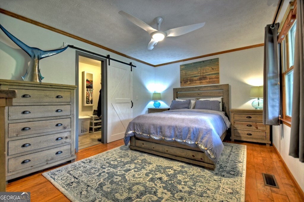 1956 Devils Den Road