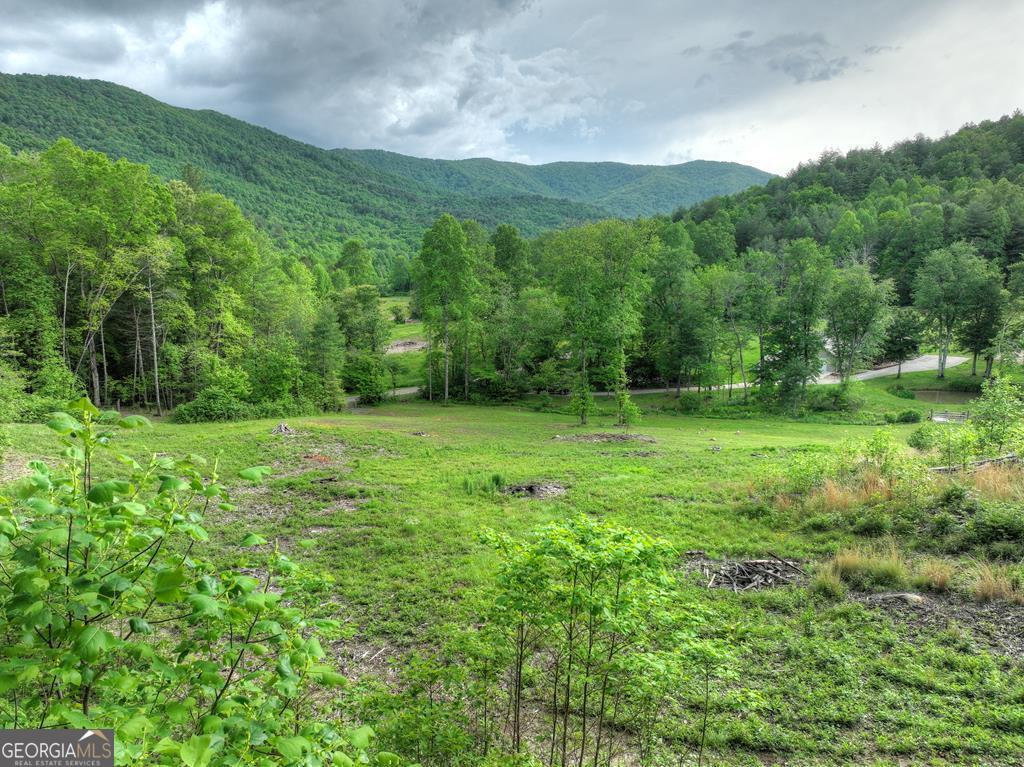 1956 Devils Den Road