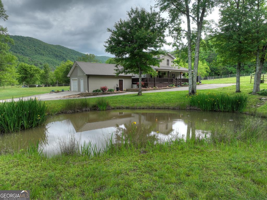 1956 Devils Den Road