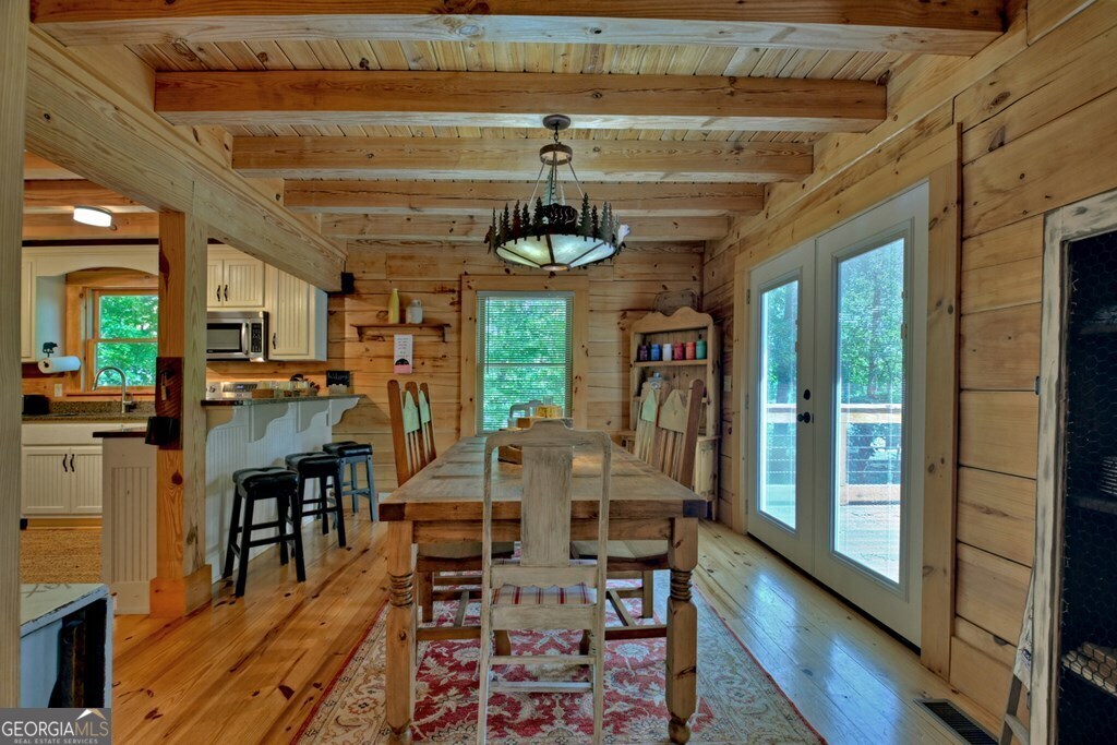18 Mallard Lane