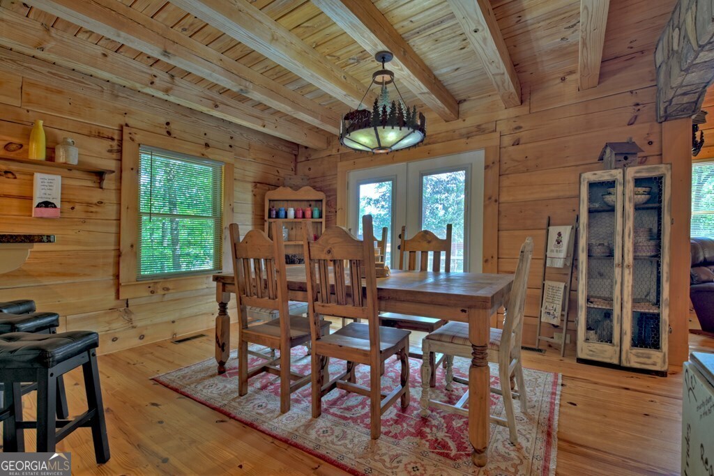 18 Mallard Lane