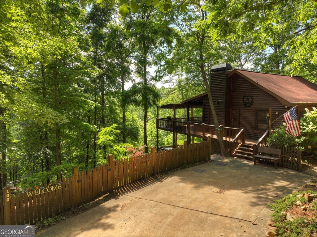 100 Smith Hill Road