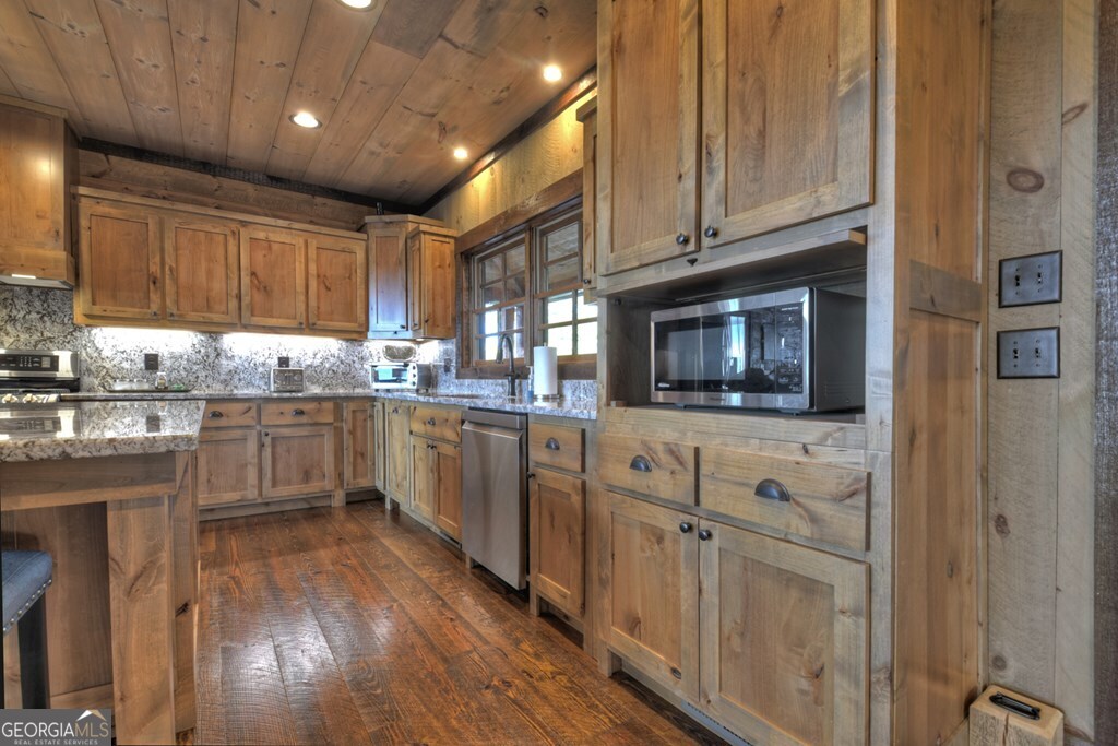 330 Serenity Ridge Lane Lane