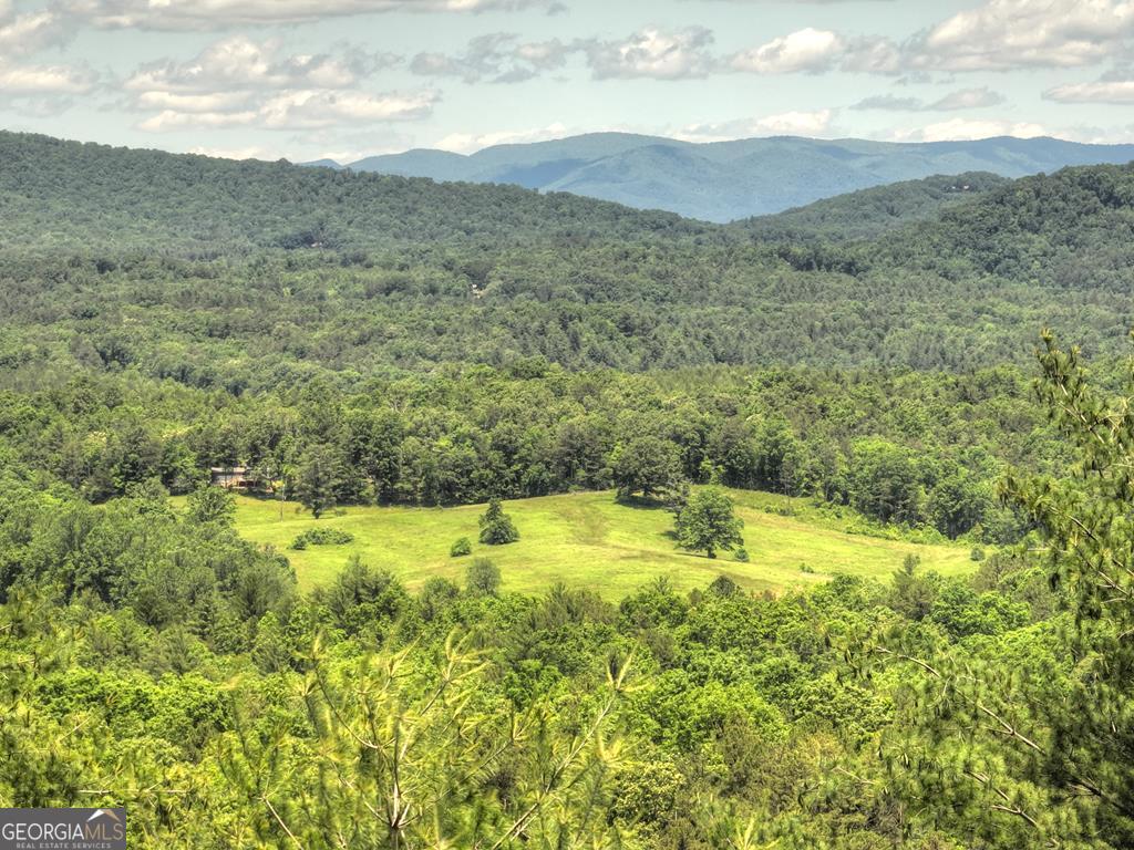 330 Serenity Ridge Lane Lane