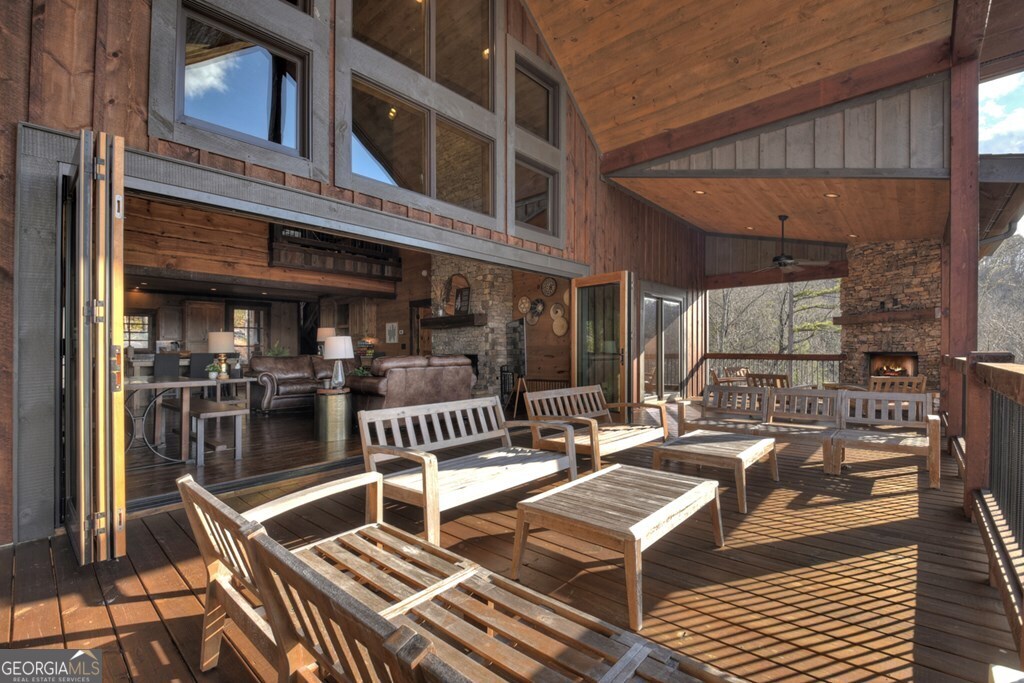 330 Serenity Ridge Lane Lane