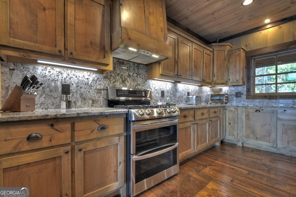 330 Serenity Ridge Lane Lane