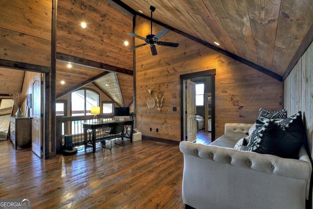 330 Serenity Ridge Lane Lane