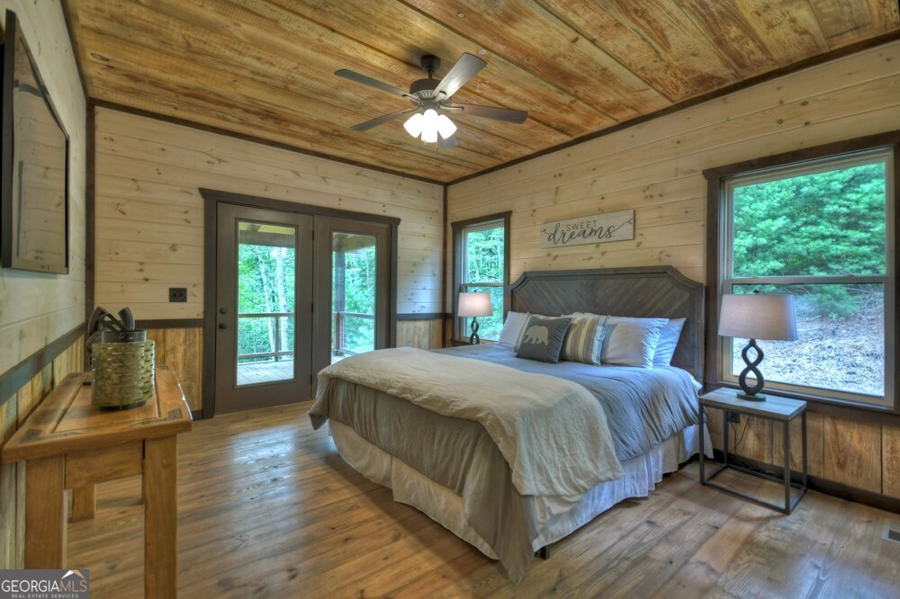 330 Serenity Ridge Lane Lane
