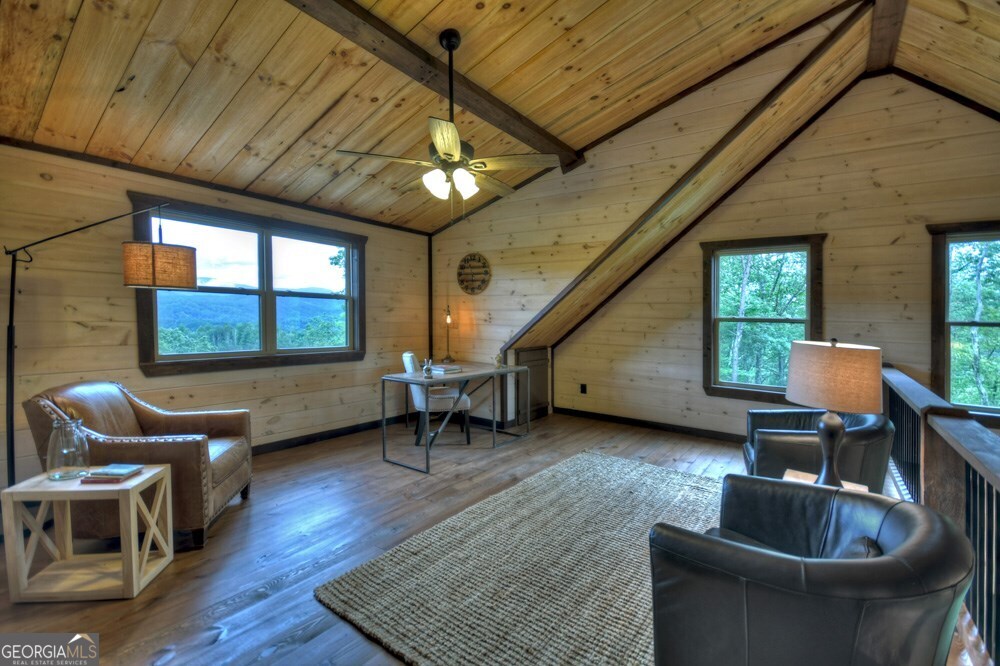 330 Serenity Ridge Lane Lane