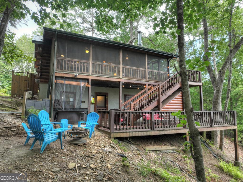 566 Mountain View Circle