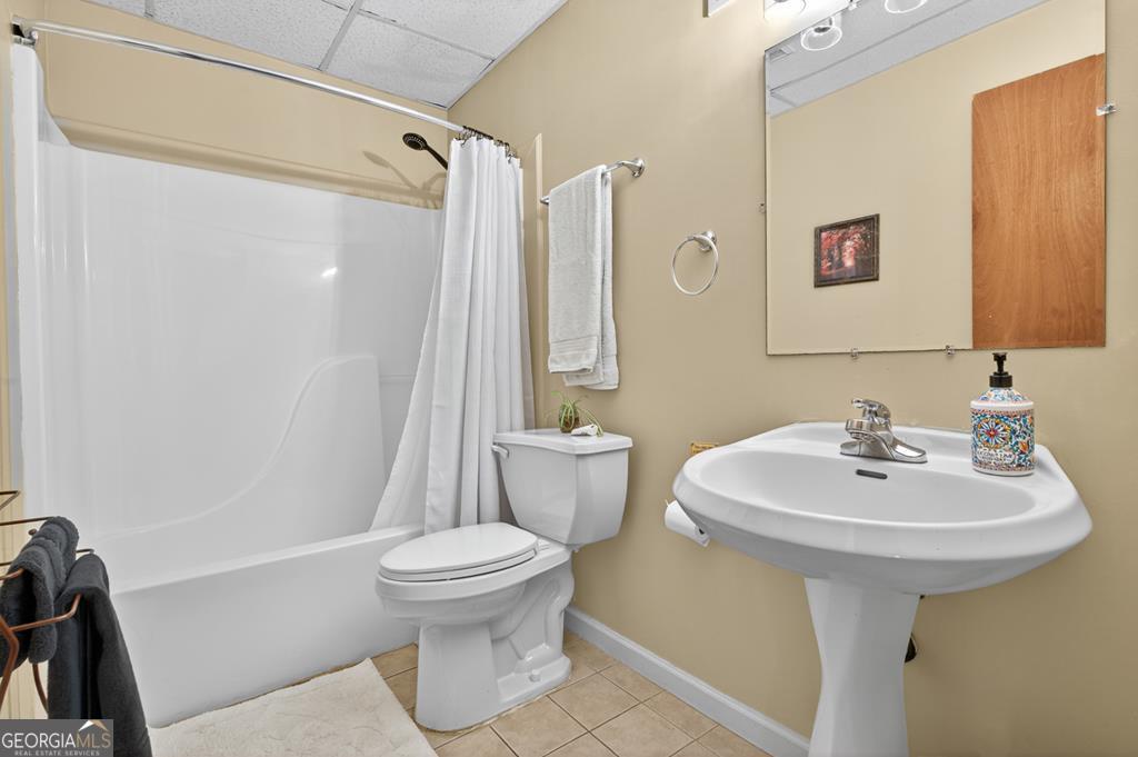 566 Mountain View Circle