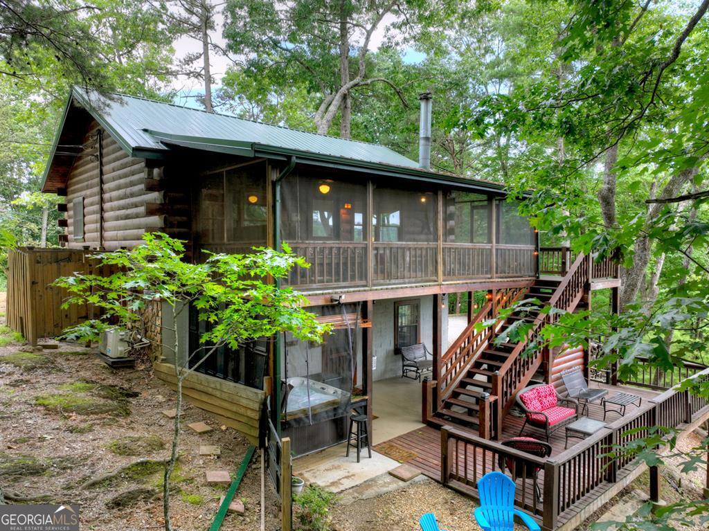 566 Mountain View Circle