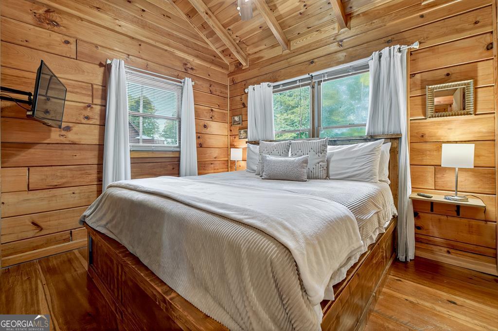 566 Mountain View Circle