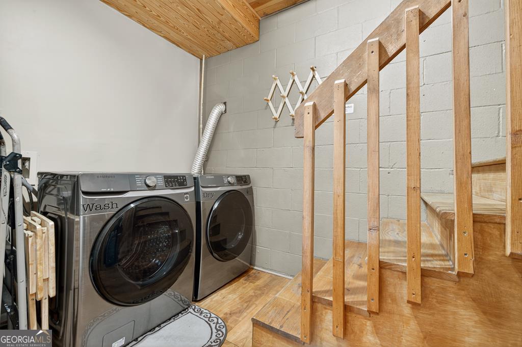 566 Mountain View Circle