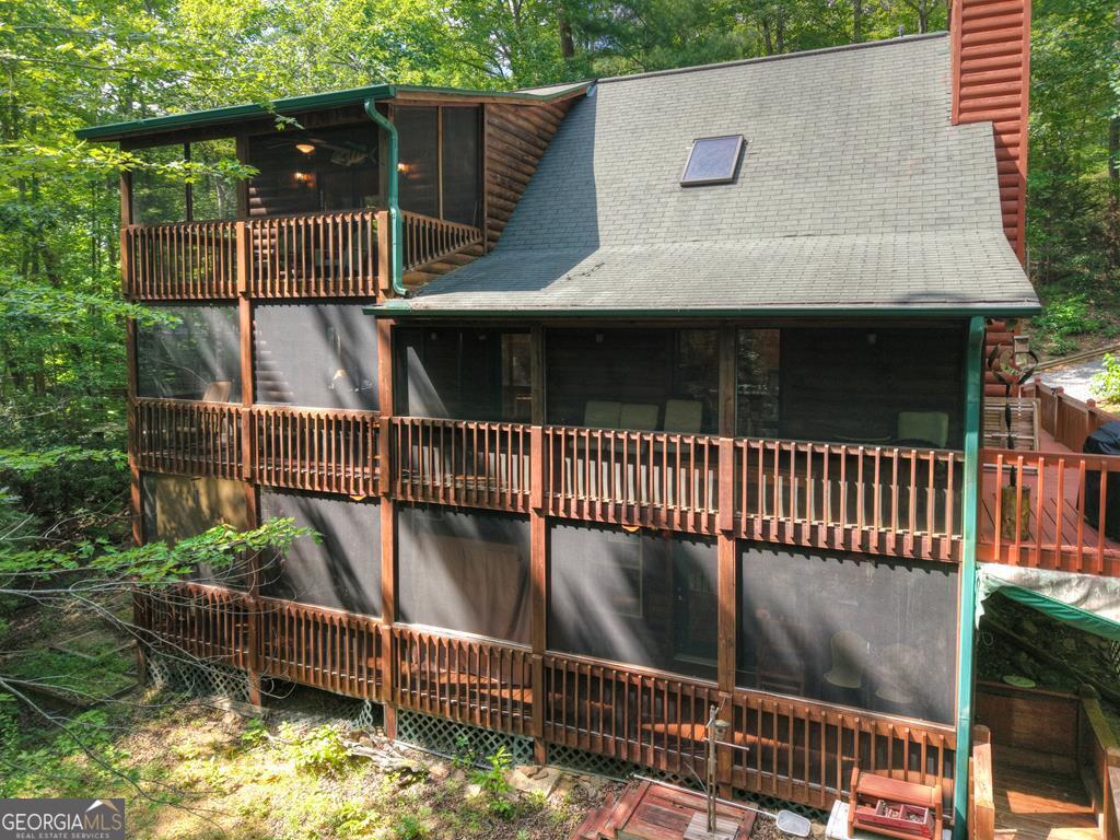 409 Hothouse Lane