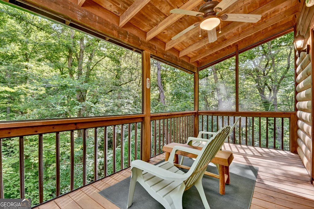 409 Hothouse Lane