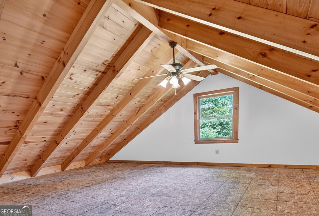 45 Wolf Creek Mountain Rd