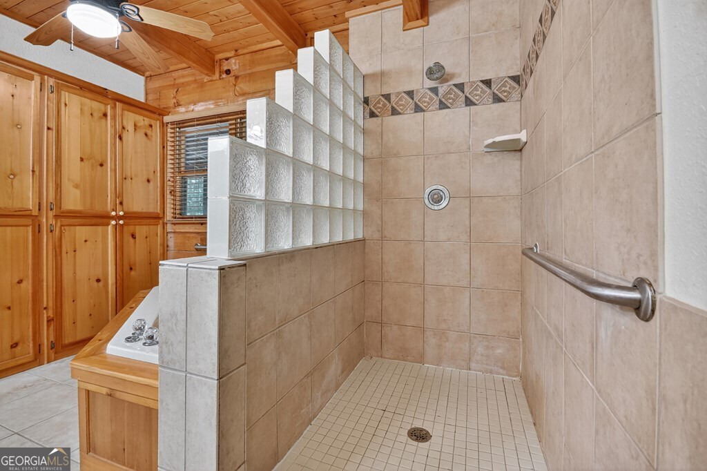 45 Wolf Creek Mountain Rd