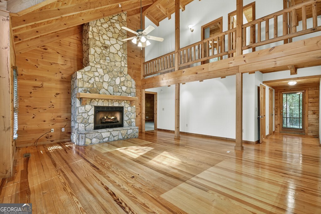 45 Wolf Creek Mountain Rd