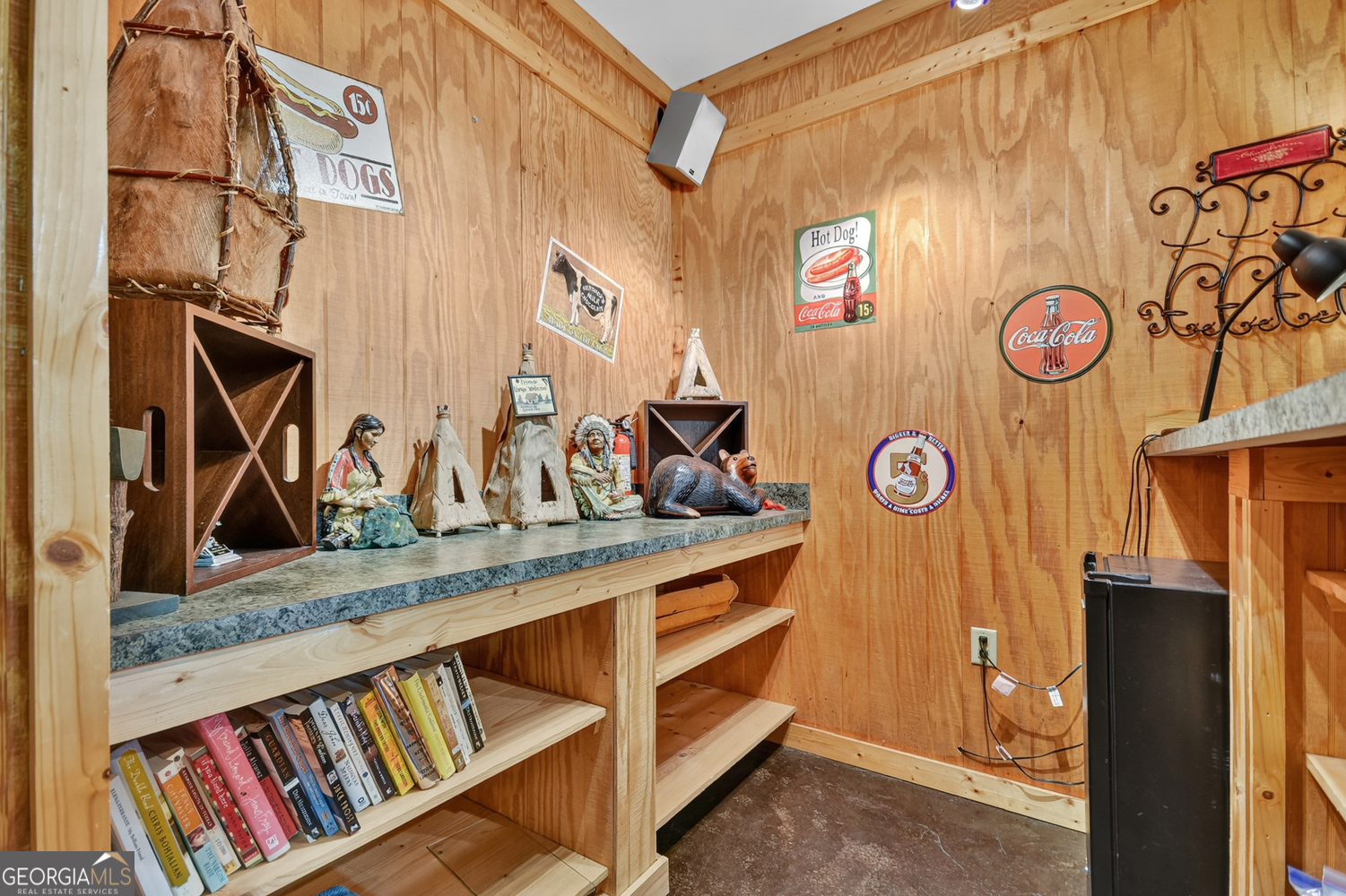 852 Miners Mountain Road