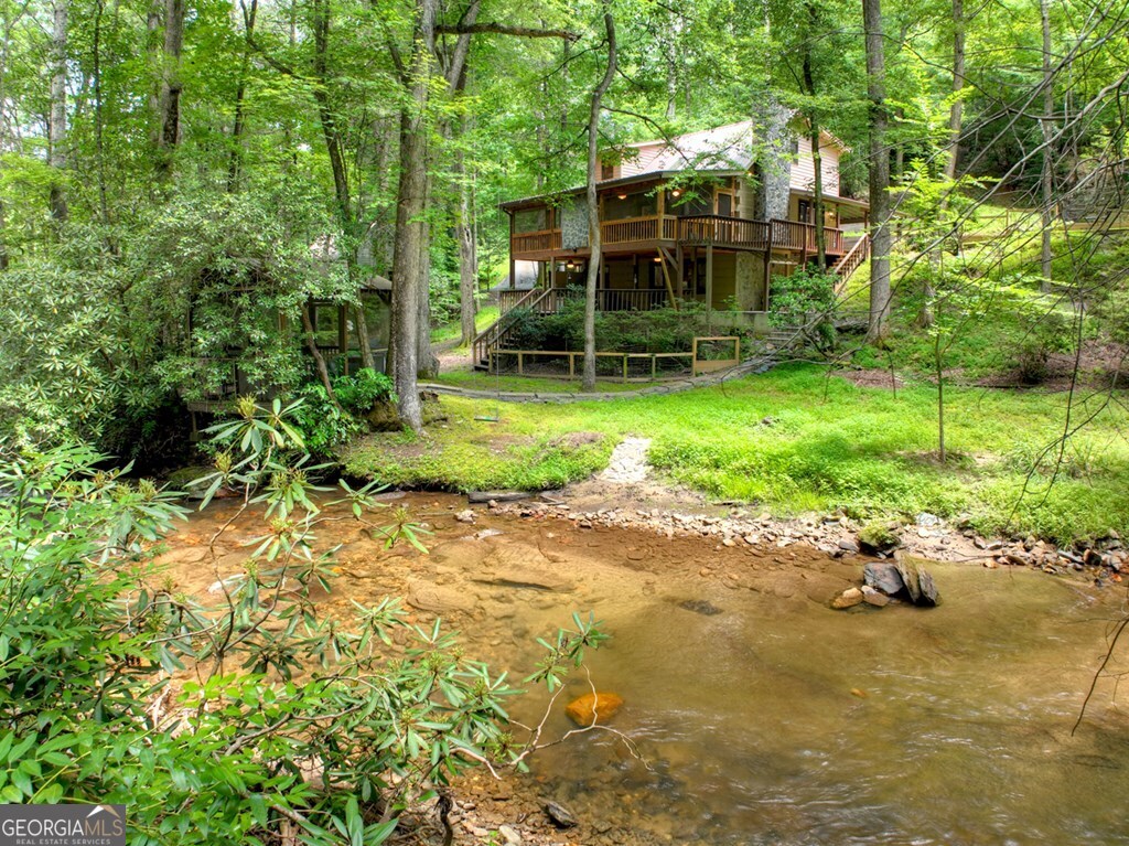 100 Stanley Creek Crossing