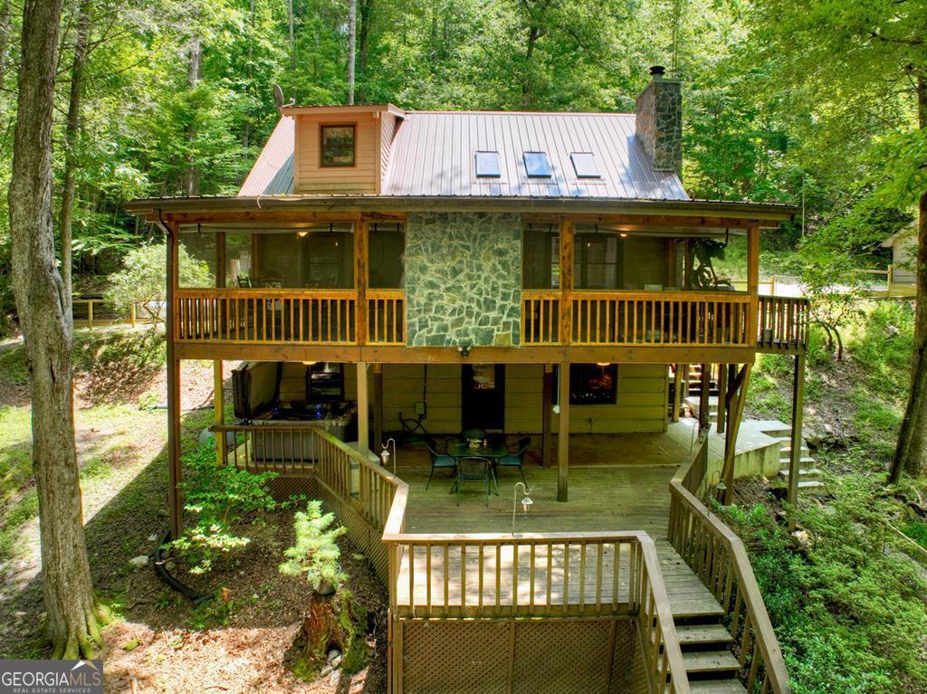 100 Stanley Creek Crossing