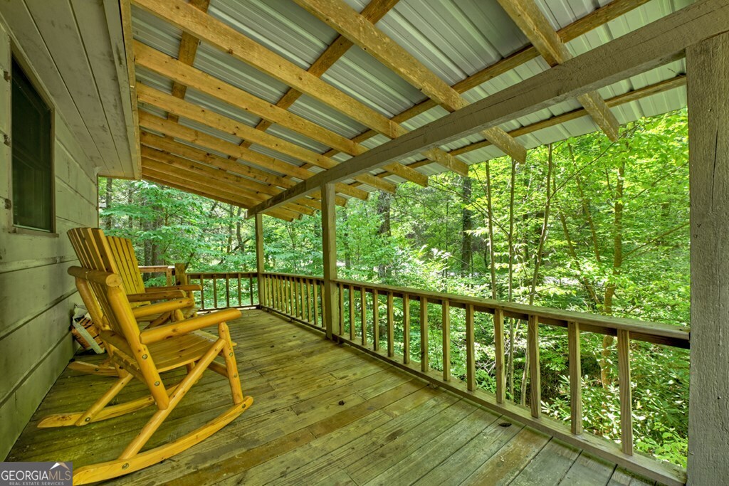 100 Stanley Creek Crossing