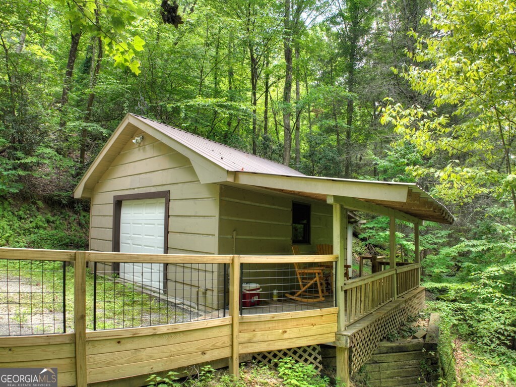 100 Stanley Creek Crossing